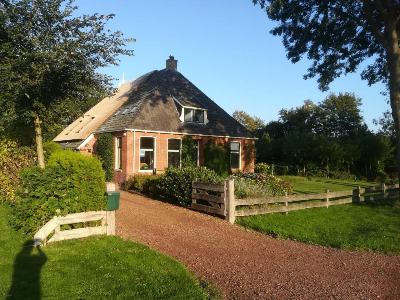 Bed and Breakfast Rêst en Romte à Birdaard Extérieur photo
